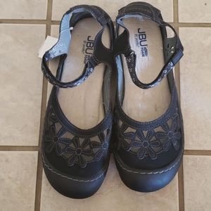 JBU shoes